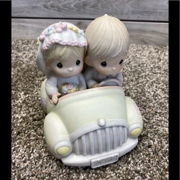 Bride Groom Wedding Gift Vintage Precious Moments Exclusive Stamp 1988 - Picture 1 of 9